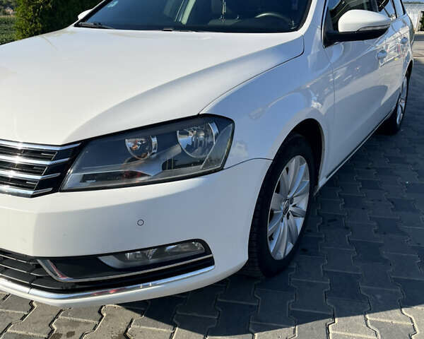 Білий Фольксваген Пассат, об'ємом двигуна 1.97 л та пробігом 338 тис. км за 9999 $, фото 23 на Automoto.ua