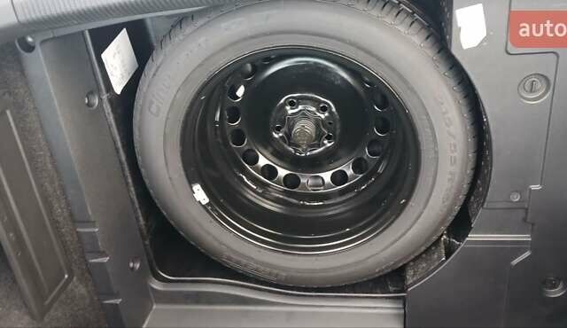 Білий Фольксваген Пассат, об'ємом двигуна 2 л та пробігом 95 тис. км за 12950 $, фото 16 на Automoto.ua