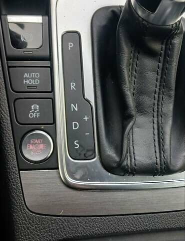 Білий Фольксваген Пассат, об'ємом двигуна 2 л та пробігом 95 тис. км за 12950 $, фото 34 на Automoto.ua