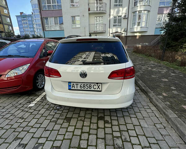 Белый Фольксваген Пассат, объемом двигателя 1.97 л и пробегом 300 тыс. км за 10100 $, фото 3 на Automoto.ua