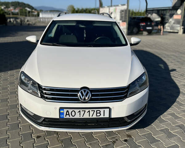 Білий Фольксваген Пассат, об'ємом двигуна 1.97 л та пробігом 338 тис. км за 9999 $, фото 13 на Automoto.ua