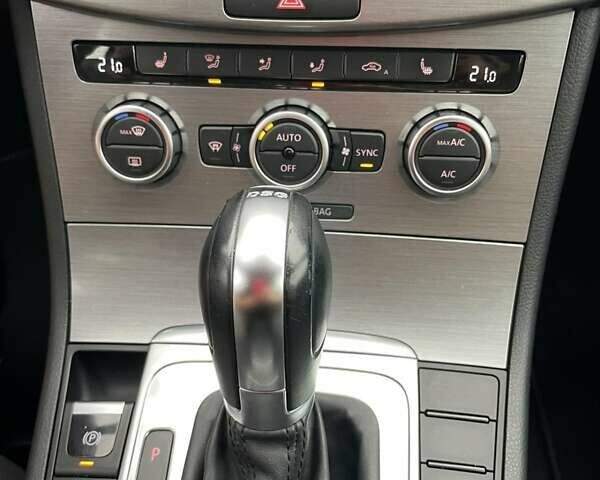 Білий Фольксваген Пассат, об'ємом двигуна 1.97 л та пробігом 255 тис. км за 11900 $, фото 37 на Automoto.ua