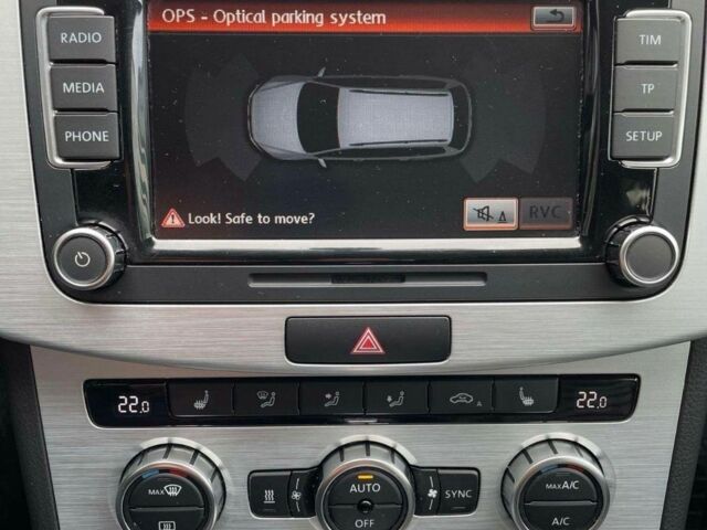 Білий Фольксваген Пассат, об'ємом двигуна 2 л та пробігом 198 тис. км за 7500 $, фото 11 на Automoto.ua