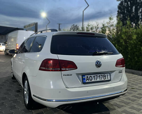 Білий Фольксваген Пассат, об'ємом двигуна 1.97 л та пробігом 338 тис. км за 9999 $, фото 10 на Automoto.ua