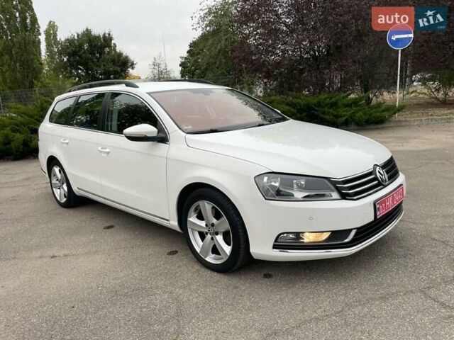 Білий Фольксваген Пассат, об'ємом двигуна 1.97 л та пробігом 255 тис. км за 11900 $, фото 15 на Automoto.ua