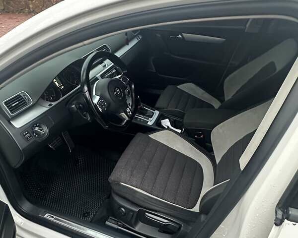 Белый Фольксваген Пассат, объемом двигателя 1.97 л и пробегом 290 тыс. км за 10500 $, фото 9 на Automoto.ua