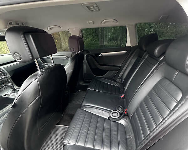 Белый Фольксваген Пассат, объемом двигателя 2 л и пробегом 301 тыс. км за 11500 $, фото 13 на Automoto.ua