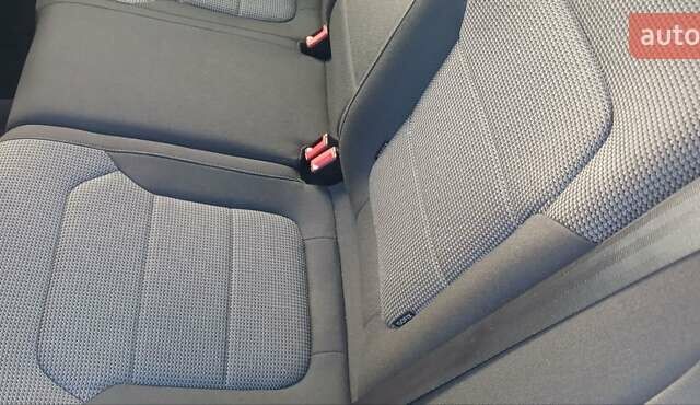 Білий Фольксваген Пассат, об'ємом двигуна 2 л та пробігом 95 тис. км за 13100 $, фото 14 на Automoto.ua