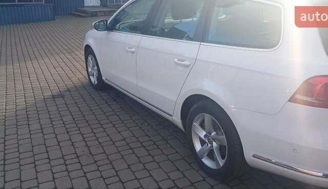 Білий Фольксваген Пассат, об'ємом двигуна 2 л та пробігом 95 тис. км за 13100 $, фото 4 на Automoto.ua