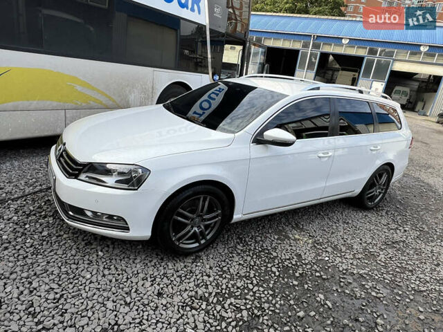 Білий Фольксваген Пассат, об'ємом двигуна 1.97 л та пробігом 190 тис. км за 13000 $, фото 13 на Automoto.ua