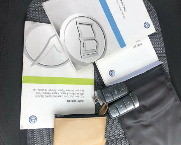 Білий Фольксваген Пассат, об'ємом двигуна 2 л та пробігом 217 тис. км за 10500 $, фото 27 на Automoto.ua