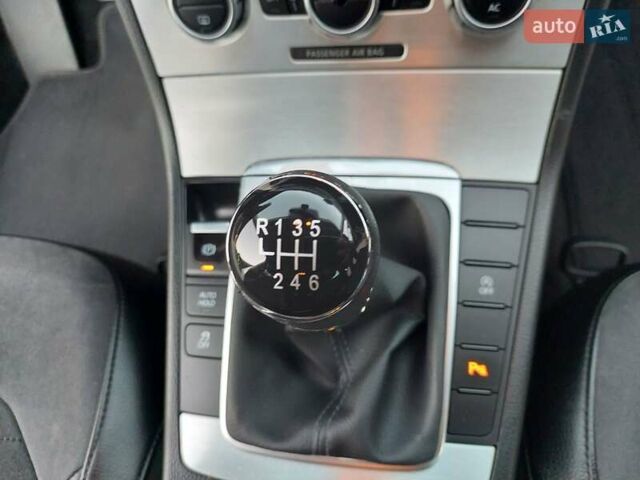 Белый Фольксваген Пассат, объемом двигателя 1.97 л и пробегом 219 тыс. км за 12555 $, фото 19 на Automoto.ua