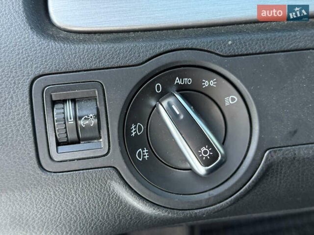 Білий Фольксваген Пассат, об'ємом двигуна 1.97 л та пробігом 356 тис. км за 9350 $, фото 19 на Automoto.ua