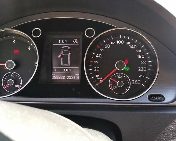 Білий Фольксваген Пассат, об'ємом двигуна 2 л та пробігом 260 тис. км за 12200 $, фото 7 на Automoto.ua