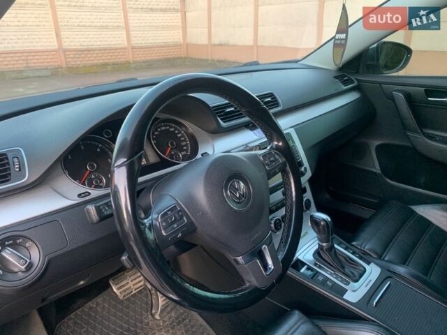 Белый Фольксваген Пассат, объемом двигателя 1.97 л и пробегом 270 тыс. км за 12950 $, фото 51 на Automoto.ua