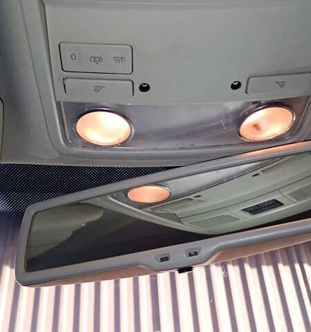 Белый Фольксваген Пассат, объемом двигателя 1.97 л и пробегом 270 тыс. км за 10400 $, фото 8 на Automoto.ua