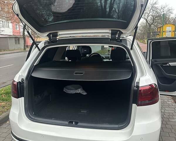 Белый Фольксваген Пассат, объемом двигателя 1.97 л и пробегом 290 тыс. км за 10500 $, фото 13 на Automoto.ua