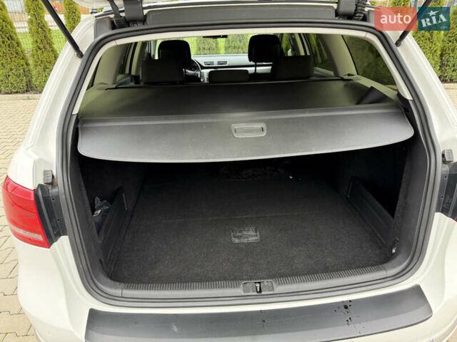 Белый Фольксваген Пассат, объемом двигателя 1.97 л и пробегом 273 тыс. км за 10250 $, фото 22 на Automoto.ua