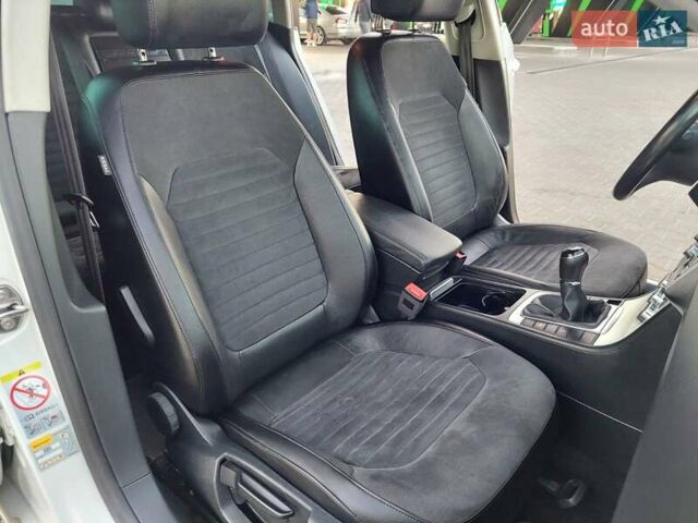 Белый Фольксваген Пассат, объемом двигателя 1.97 л и пробегом 219 тыс. км за 12555 $, фото 49 на Automoto.ua