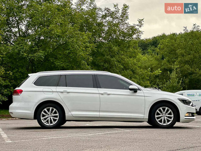 Белый Фольксваген Пассат, объемом двигателя 1.97 л и пробегом 293 тыс. км за 12700 $, фото 4 на Automoto.ua