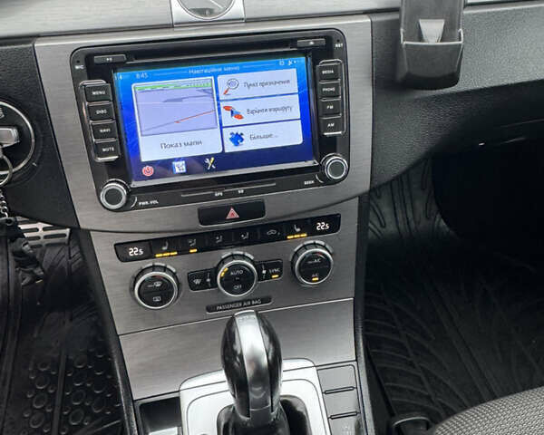 Білий Фольксваген Пассат, об'ємом двигуна 2 л та пробігом 276 тис. км за 12300 $, фото 48 на Automoto.ua