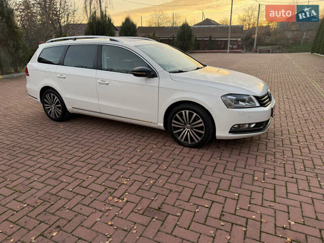 Белый Фольксваген Пассат, объемом двигателя 1.6 л и пробегом 227 тыс. км за 11999 $, фото 11 на Automoto.ua