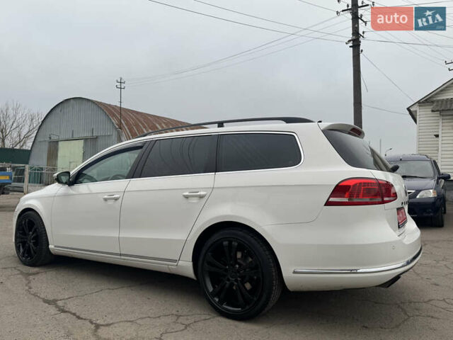 Білий Фольксваген Пассат, об'ємом двигуна 2 л та пробігом 276 тис. км за 12300 $, фото 17 на Automoto.ua