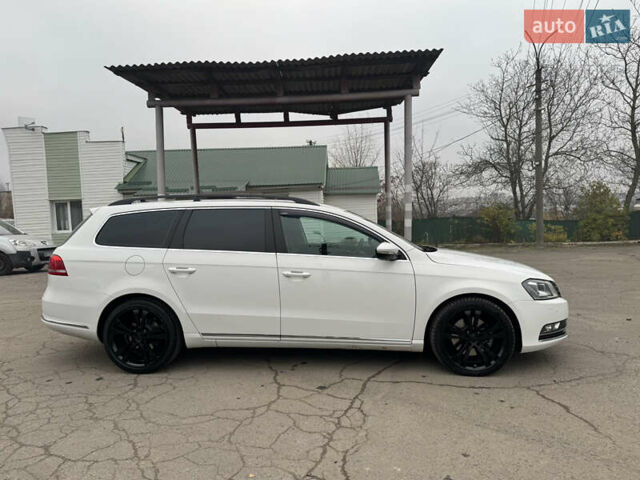 Білий Фольксваген Пассат, об'ємом двигуна 2 л та пробігом 276 тис. км за 12300 $, фото 10 на Automoto.ua