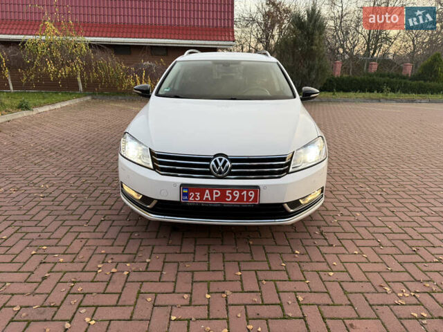 Белый Фольксваген Пассат, объемом двигателя 1.6 л и пробегом 227 тыс. км за 11999 $, фото 21 на Automoto.ua