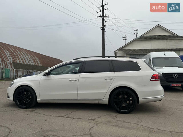 Білий Фольксваген Пассат, об'ємом двигуна 2 л та пробігом 276 тис. км за 12300 $, фото 18 на Automoto.ua