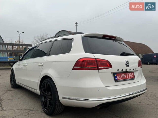 Білий Фольксваген Пассат, об'ємом двигуна 2 л та пробігом 276 тис. км за 12300 $, фото 16 на Automoto.ua