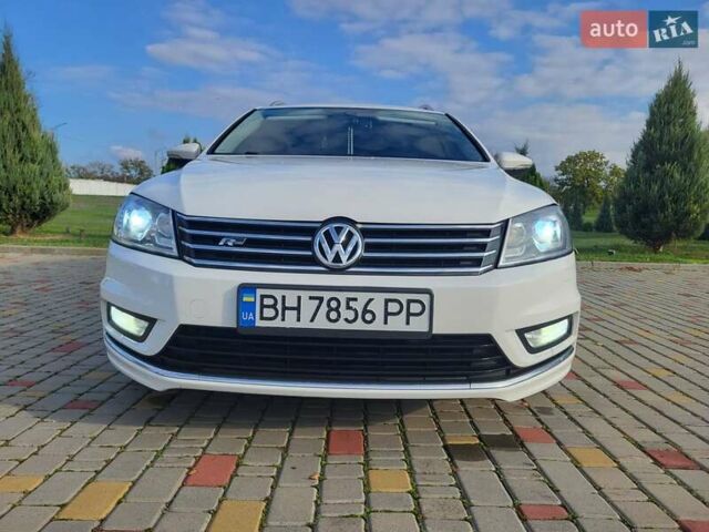 Білий Фольксваген Пассат, об'ємом двигуна 1.6 л та пробігом 284 тис. км за 11000 $, фото 1 на Automoto.ua