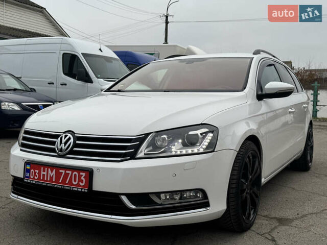 Білий Фольксваген Пассат, об'ємом двигуна 2 л та пробігом 276 тис. км за 12300 $, фото 3 на Automoto.ua
