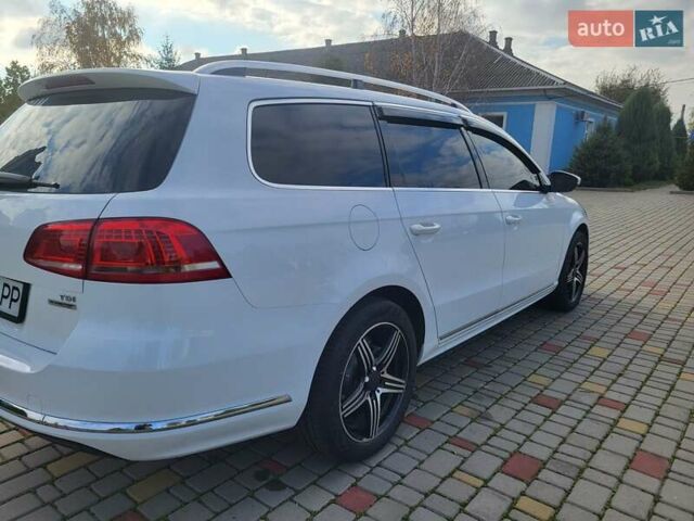 Білий Фольксваген Пассат, об'ємом двигуна 1.6 л та пробігом 284 тис. км за 11000 $, фото 5 на Automoto.ua