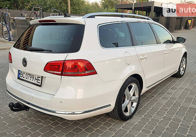 Білий Фольксваген Пассат, об'ємом двигуна 1.97 л та пробігом 305 тис. км за 12500 $, фото 2 на Automoto.ua