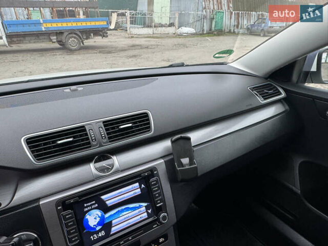 Білий Фольксваген Пассат, об'ємом двигуна 2 л та пробігом 276 тис. км за 12300 $, фото 49 на Automoto.ua