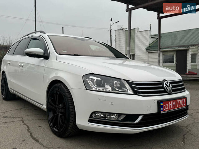 Білий Фольксваген Пассат, об'ємом двигуна 2 л та пробігом 276 тис. км за 12300 $, фото 7 на Automoto.ua