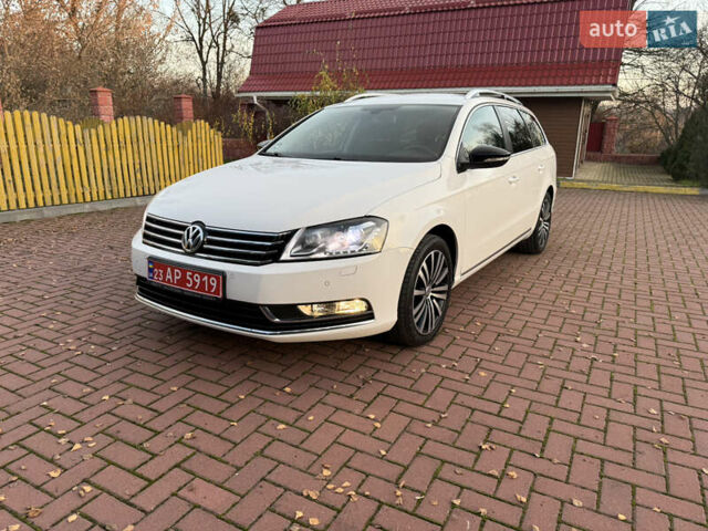 Белый Фольксваген Пассат, объемом двигателя 1.6 л и пробегом 227 тыс. км за 11999 $, фото 23 на Automoto.ua