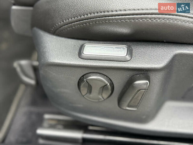 Белый Фольксваген Пассат, объемом двигателя 2 л и пробегом 252 тыс. км за 13999 $, фото 43 на Automoto.ua