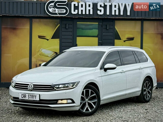 Белый Фольксваген Пассат, объемом двигателя 2 л и пробегом 252 тыс. км за 13999 $, фото 1 на Automoto.ua