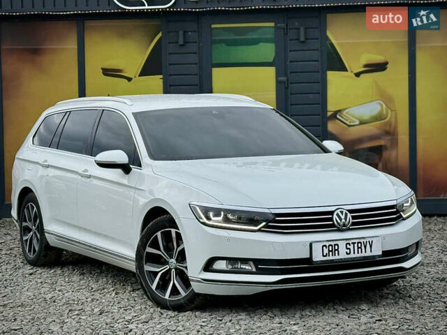 Белый Фольксваген Пассат, объемом двигателя 2 л и пробегом 252 тыс. км за 13999 $, фото 6 на Automoto.ua