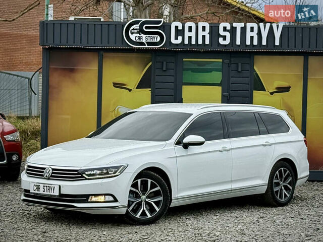 Белый Фольксваген Пассат, объемом двигателя 2 л и пробегом 252 тыс. км за 13999 $, фото 11 на Automoto.ua