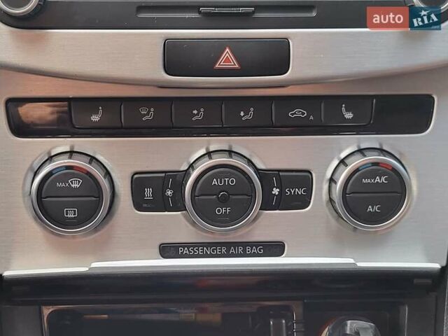 Білий Фольксваген Пассат, об'ємом двигуна 1.6 л та пробігом 284 тис. км за 11000 $, фото 13 на Automoto.ua