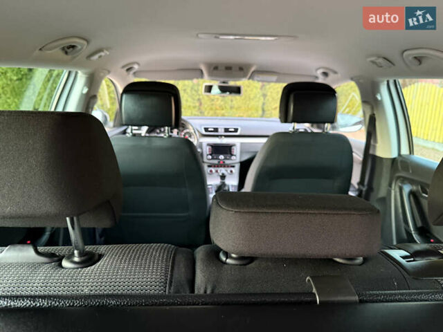 Белый Фольксваген Пассат, объемом двигателя 1.6 л и пробегом 227 тыс. км за 11999 $, фото 45 на Automoto.ua