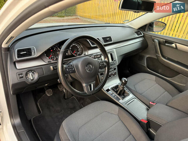 Белый Фольксваген Пассат, объемом двигателя 1.6 л и пробегом 227 тыс. км за 11999 $, фото 40 на Automoto.ua