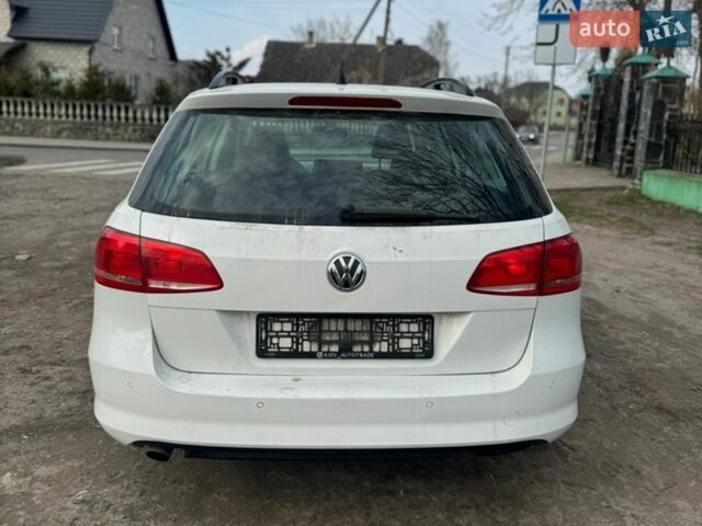 Белый Фольксваген Пассат, объемом двигателя 1.6 л и пробегом 299 тыс. км за 8500 $, фото 5 на Automoto.ua