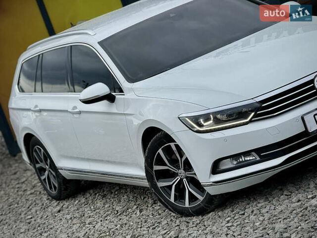 Белый Фольксваген Пассат, объемом двигателя 2 л и пробегом 252 тыс. км за 13999 $, фото 7 на Automoto.ua