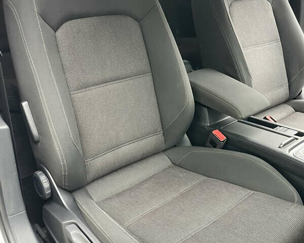 Белый Фольксваген Пассат, объемом двигателя 1.97 л и пробегом 295 тыс. км за 13400 $, фото 20 на Automoto.ua