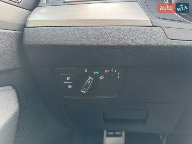 Белый Фольксваген Пассат, объемом двигателя 2 л и пробегом 291 тыс. км за 13500 $, фото 24 на Automoto.ua