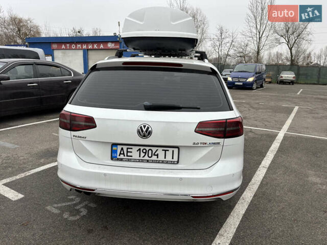 Белый Фольксваген Пассат, объемом двигателя 1.97 л и пробегом 246 тыс. км за 14999 $, фото 6 на Automoto.ua